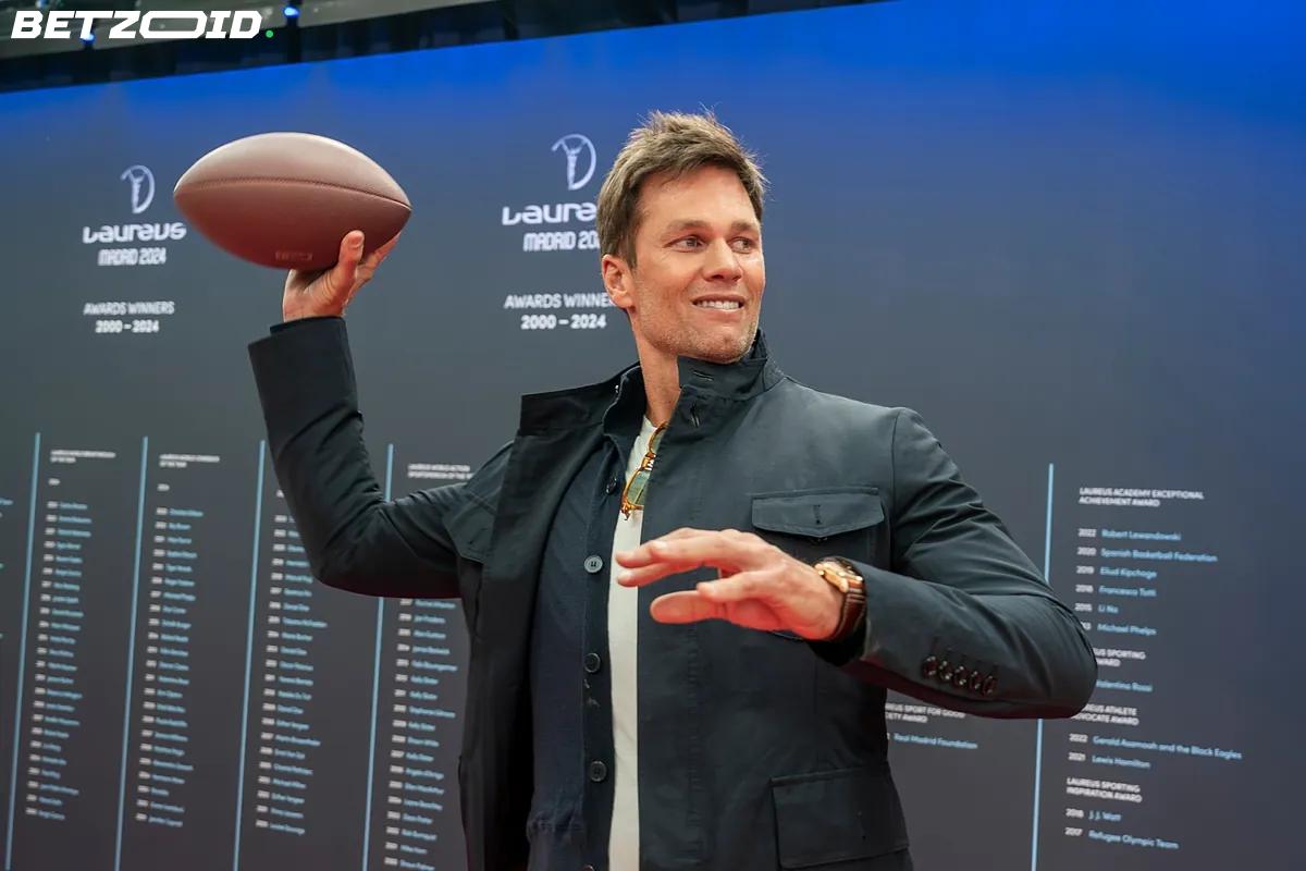 Tom Brady Criticato per Video FIFA in cui Elogia Infantino